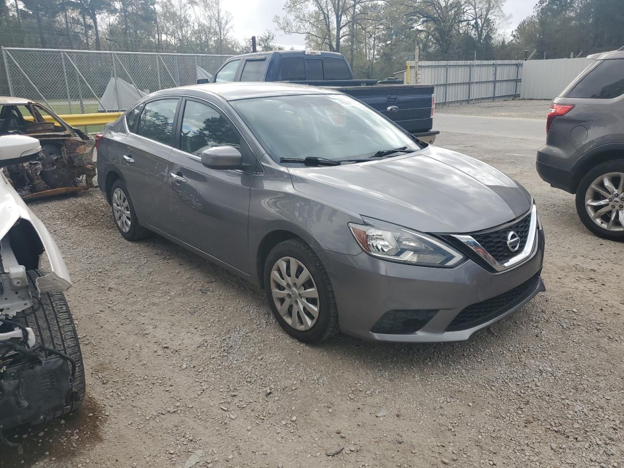 2017 NISSAN SENTRA S - Фото 4