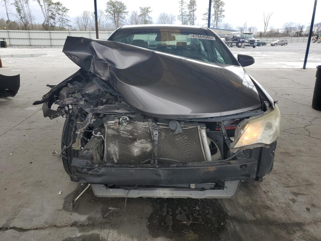 2013 TOYOTA CAMRY L - Image 5