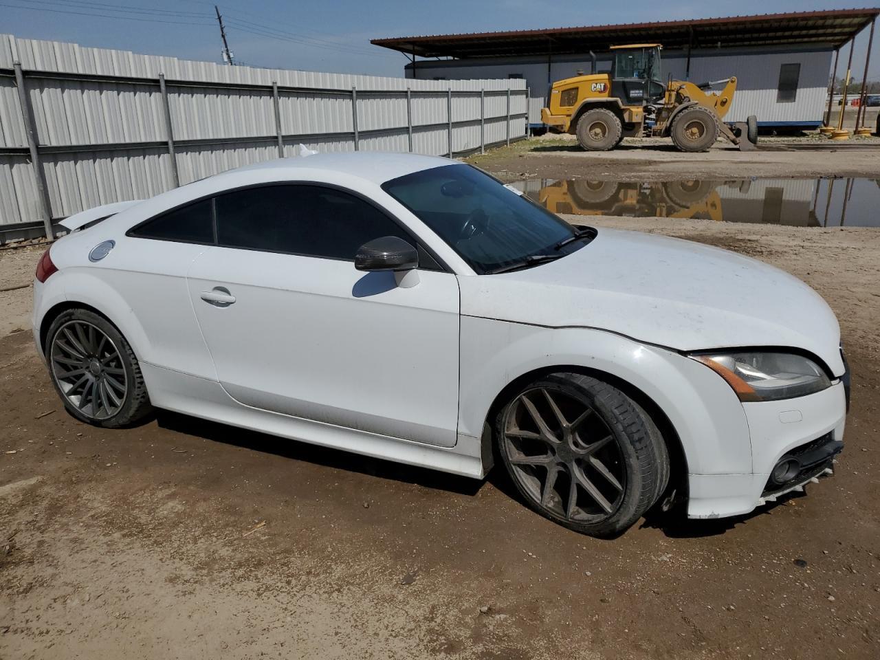 2014 AUDI TTS PREMIU - Image 4