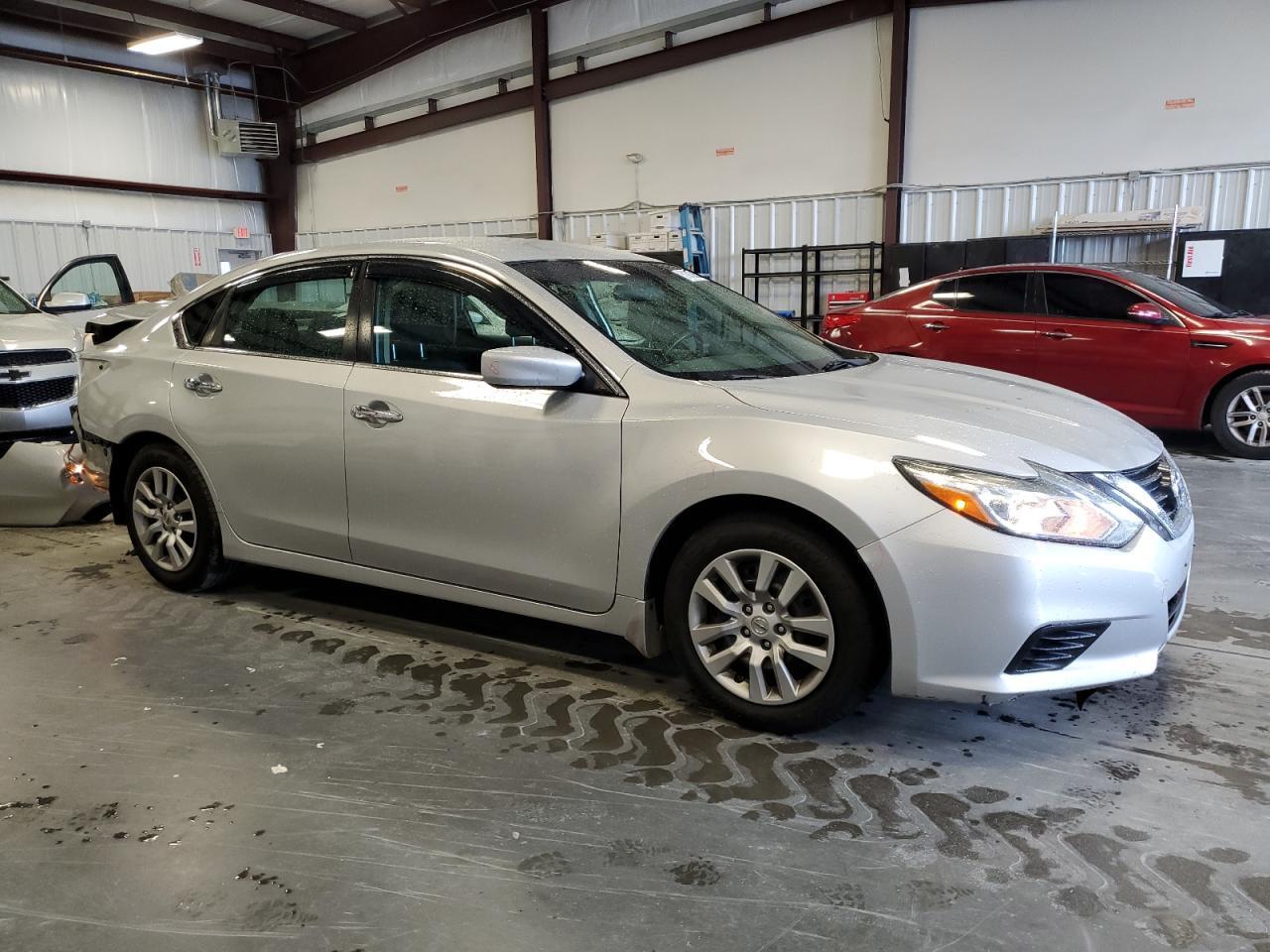 2017 NISSAN ALTIMA 2.5 - Фото 4