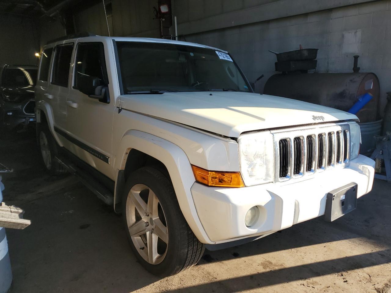 2010 JEEP COMMANDER - Image 4