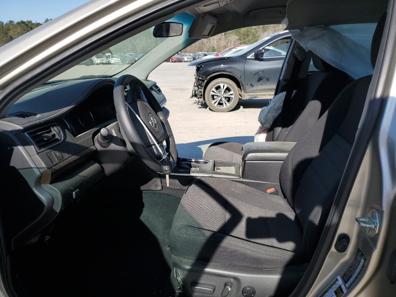 2017 TOYOTA CAMRY LE - Image 7