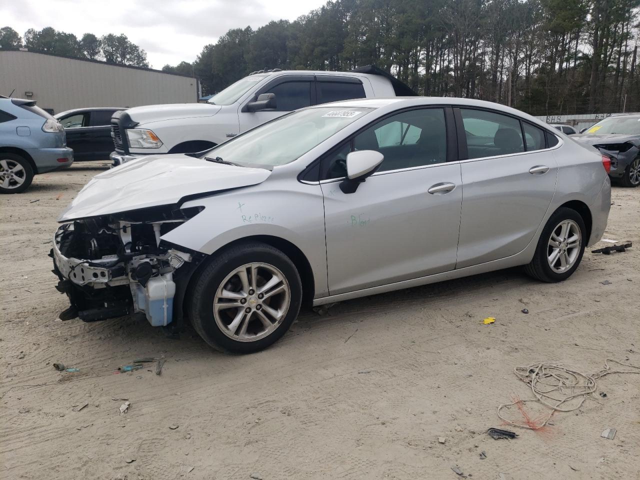 2017 CHEVROLET CRUZE LT
