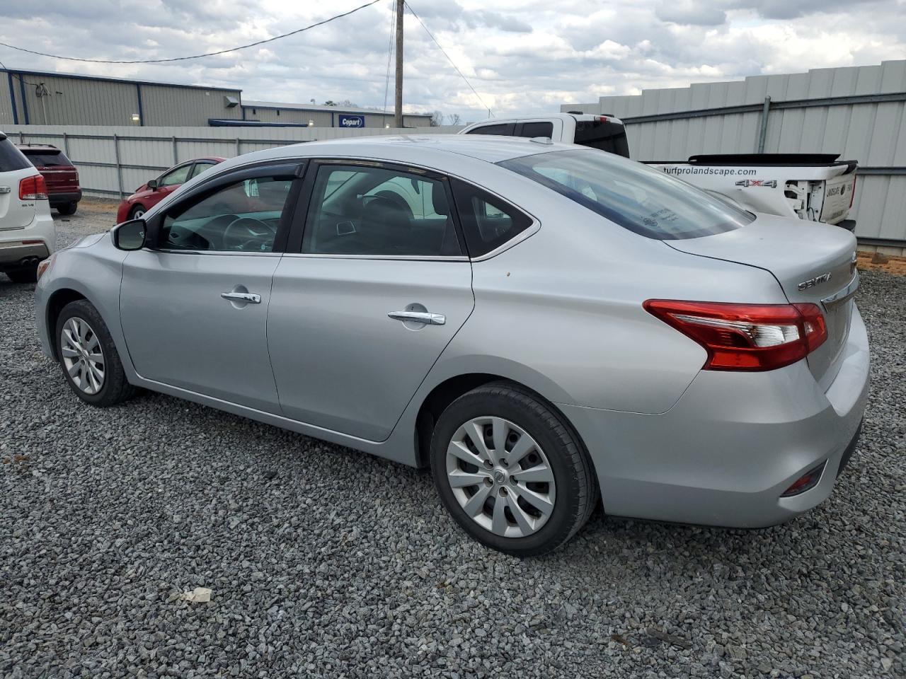 2017 NISSAN SENTRA S - Фото 2