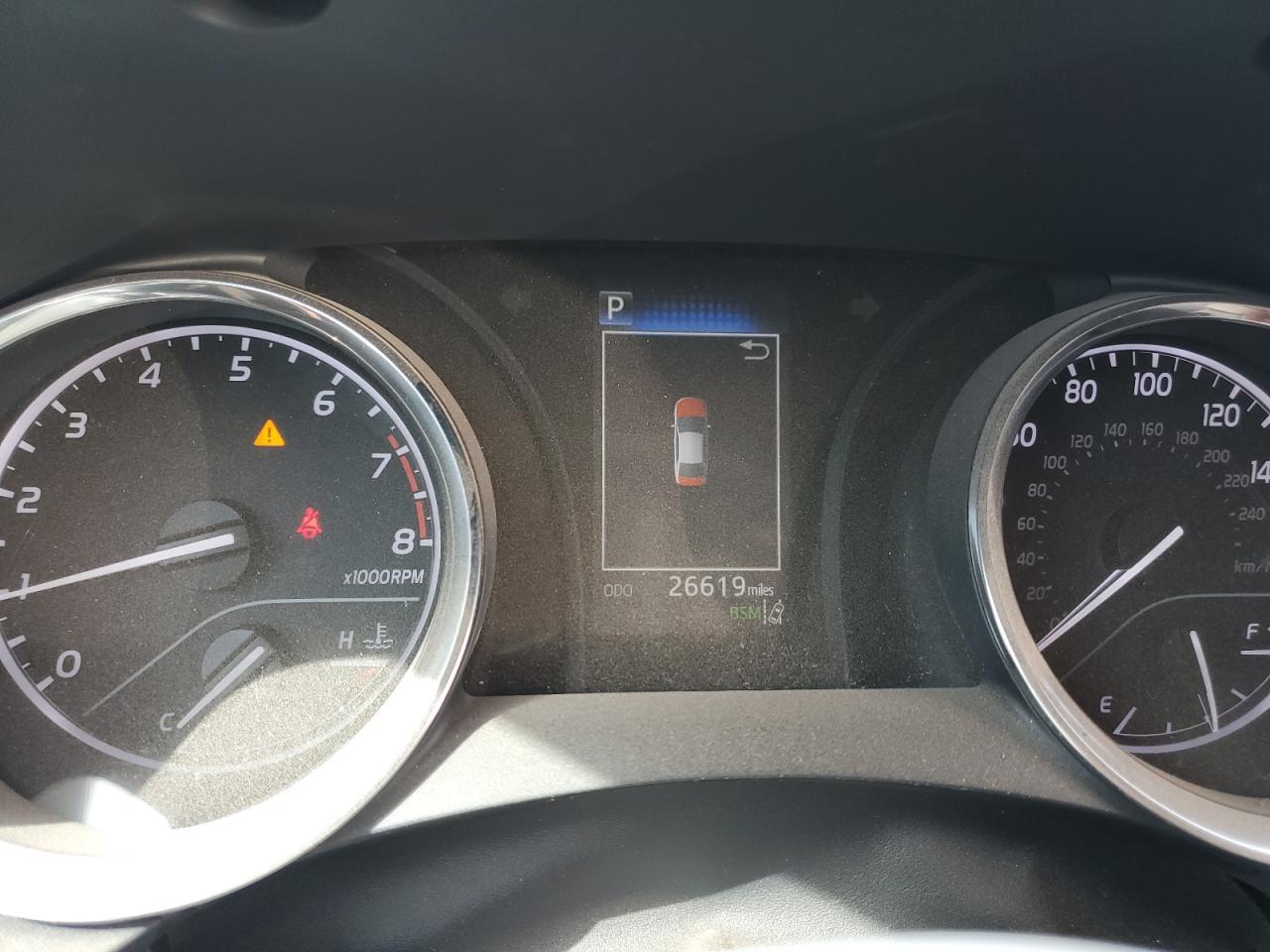 2020 TOYOTA CAMRY LE - Image 4