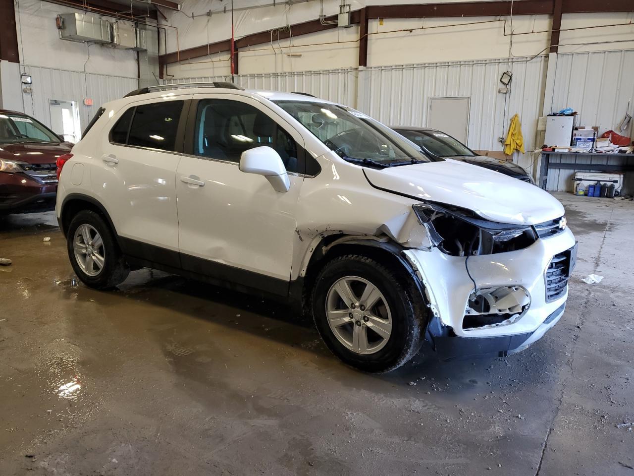 2018 CHEVROLET TRAX 1LT - Image 4