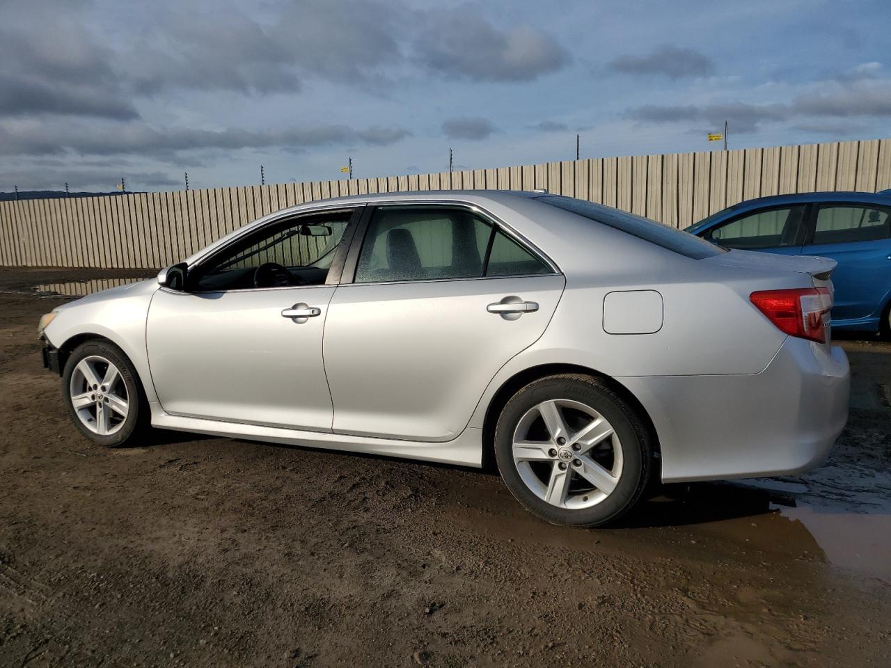 2014 TOYOTA CAMRY L - Фото 2