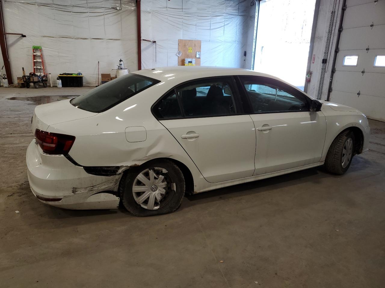 2016 VOLKSWAGEN JETTA S - Image 3