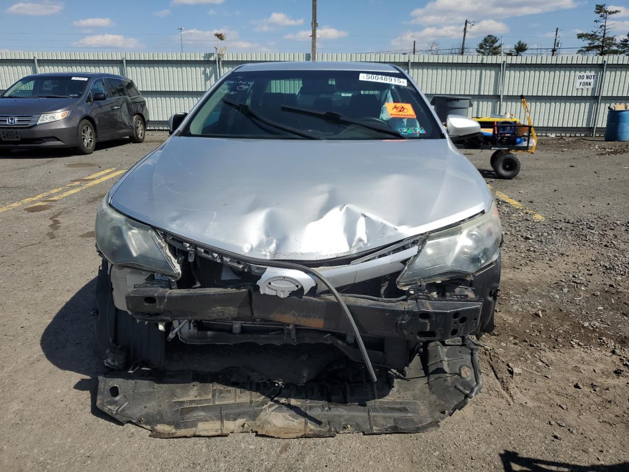 2014 TOYOTA CAMRY L - Image 5