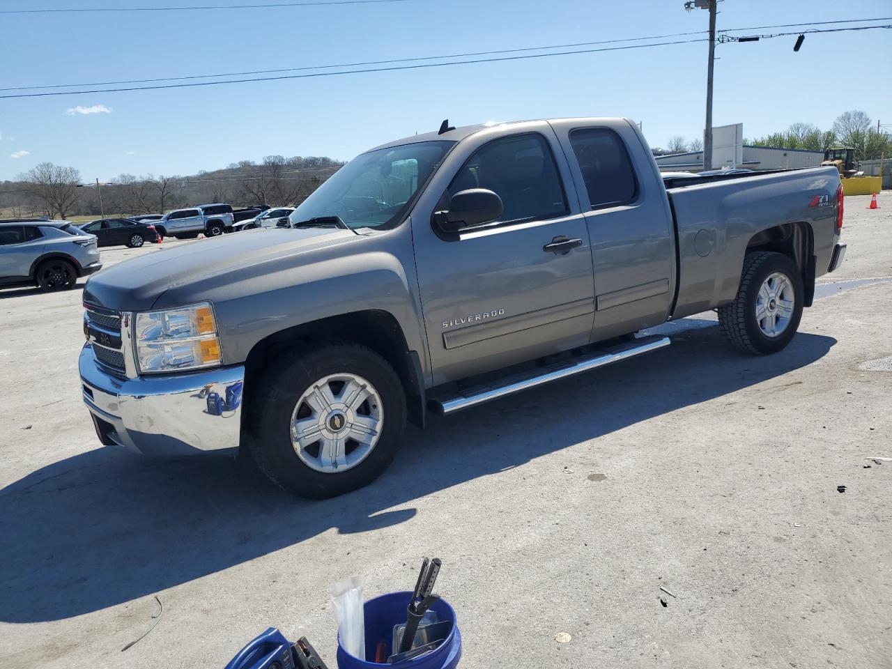 2013 CHEVROLET SILVERADO