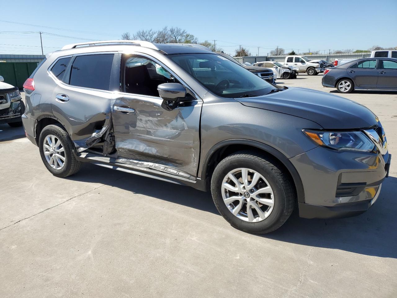 2017 NISSAN ROGUE S - Фото 4