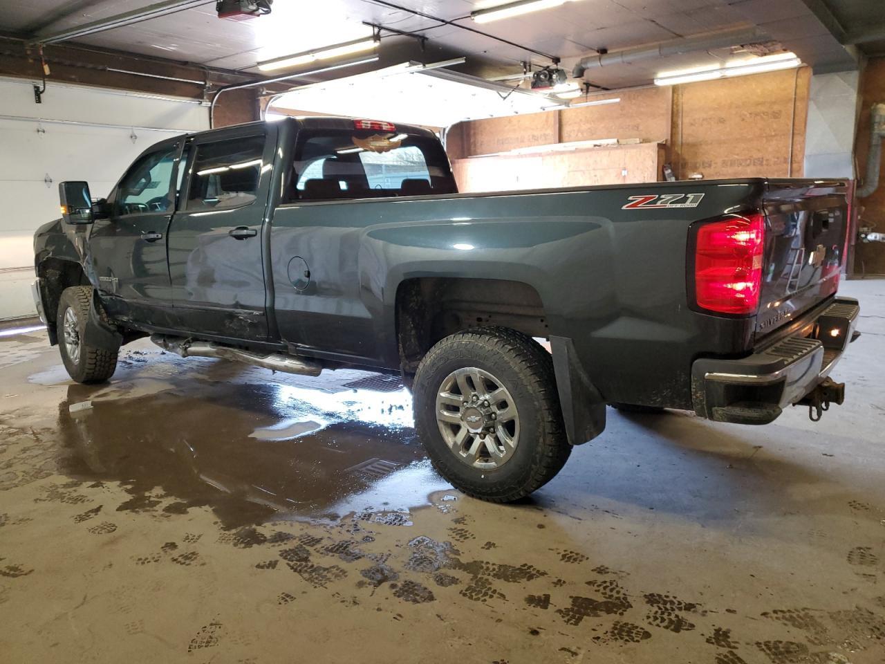 2017 CHEVROLET SILVERADO - Image 2