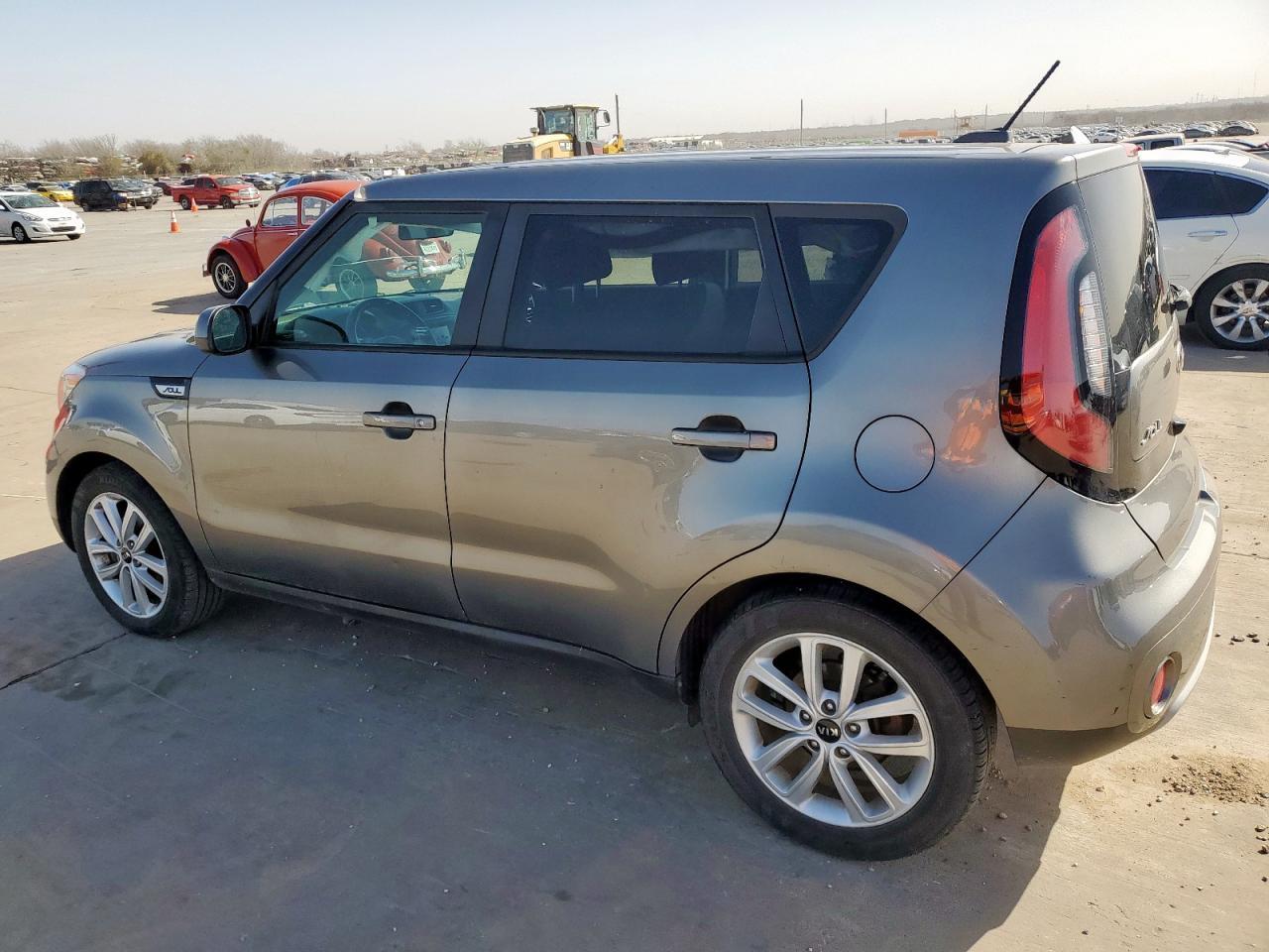2019 KIA SOUL + - Image 2