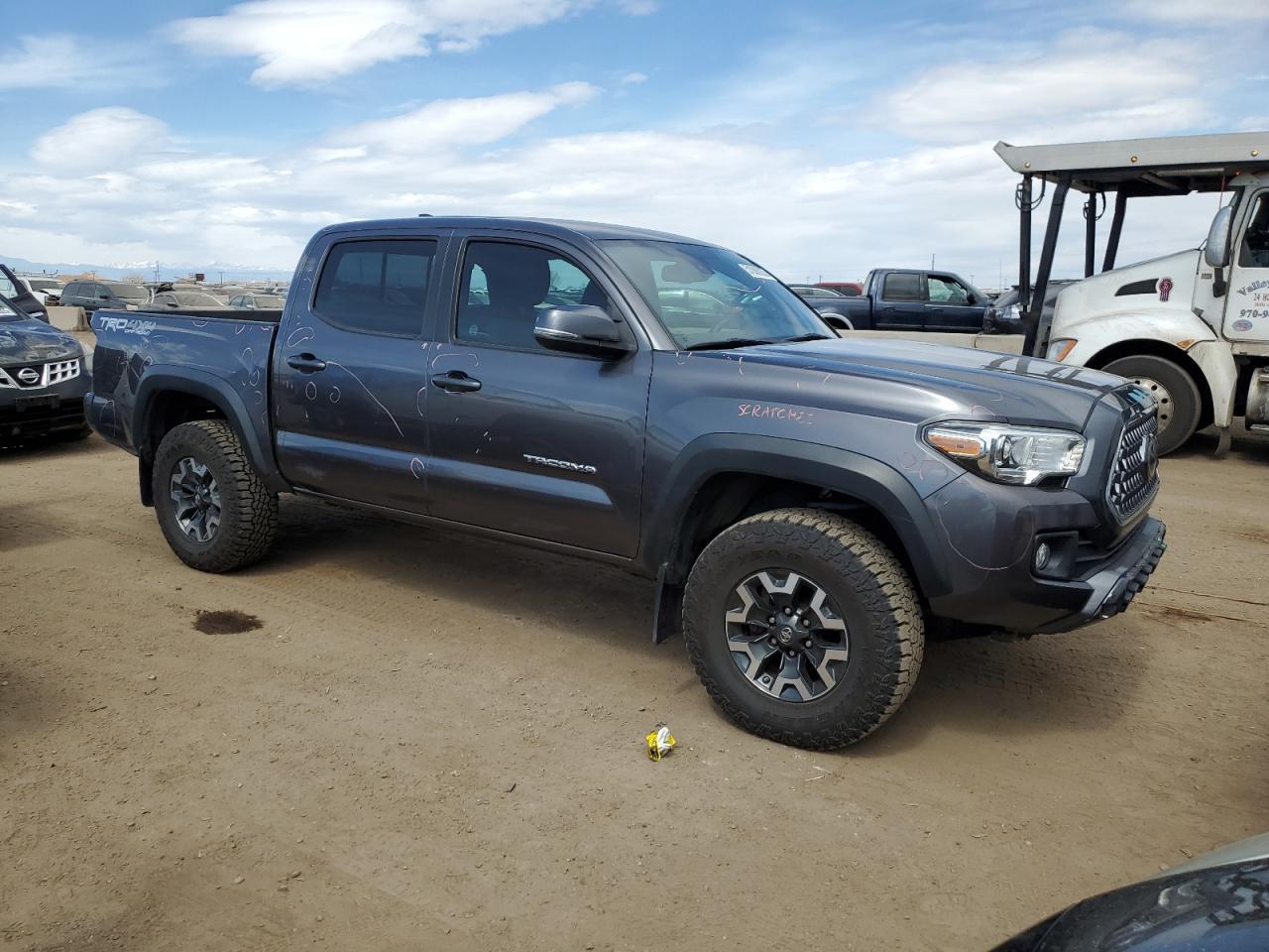 2019 TOYOTA TACOMA DOU - Фото 4