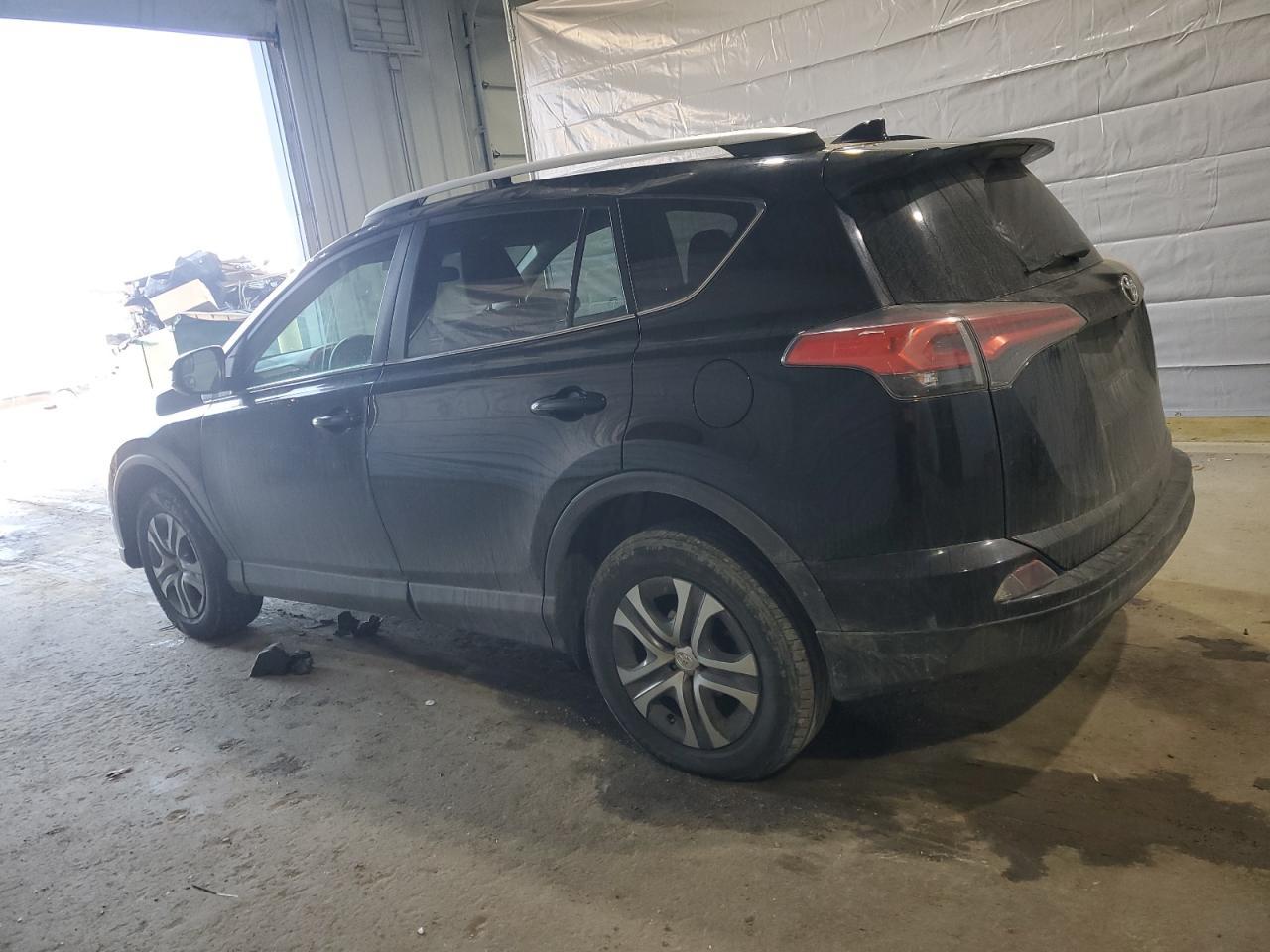 2018 TOYOTA RAV4 LE - Image 2