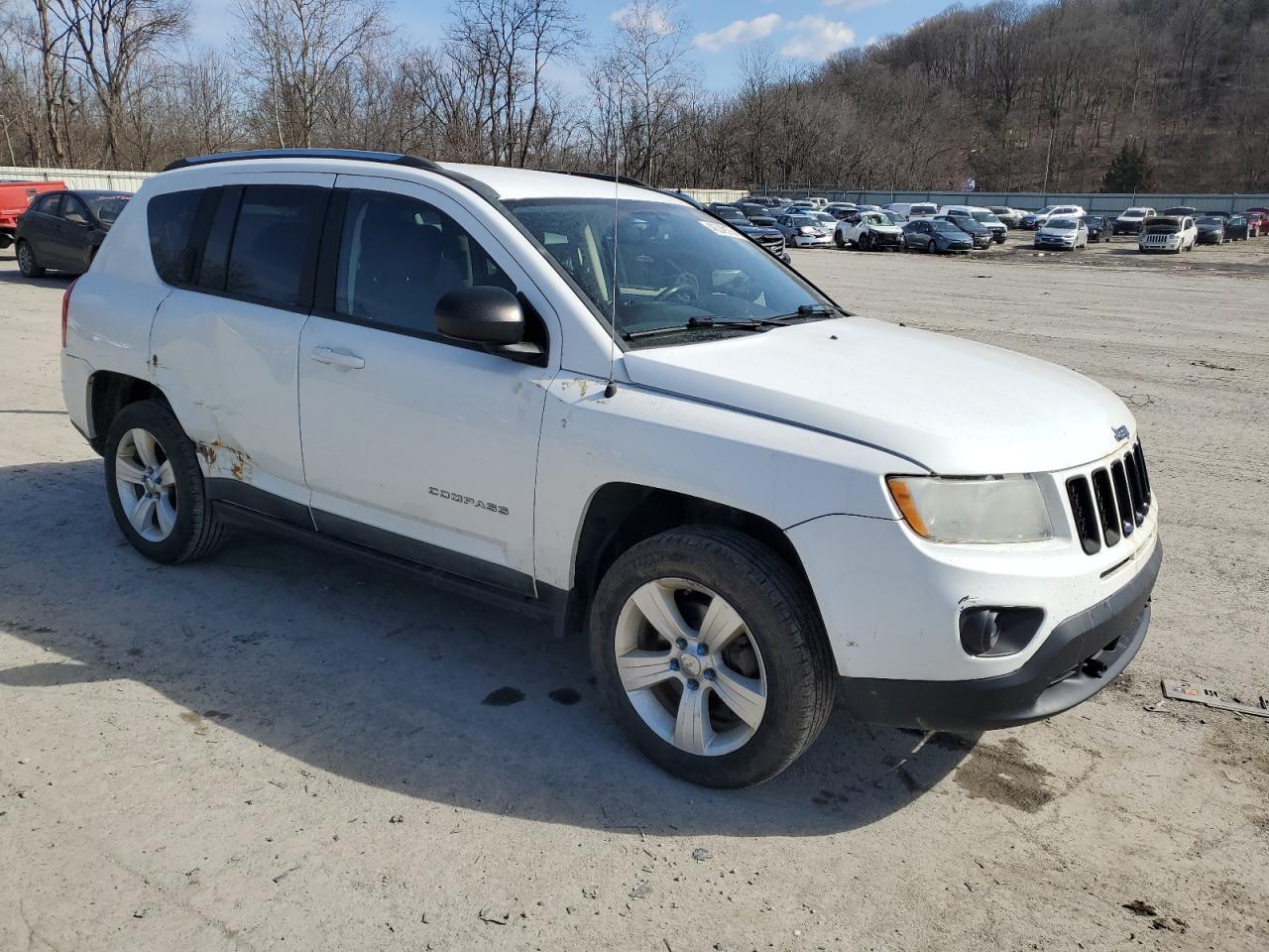 2011 JEEP COMPASS SP - Image 4