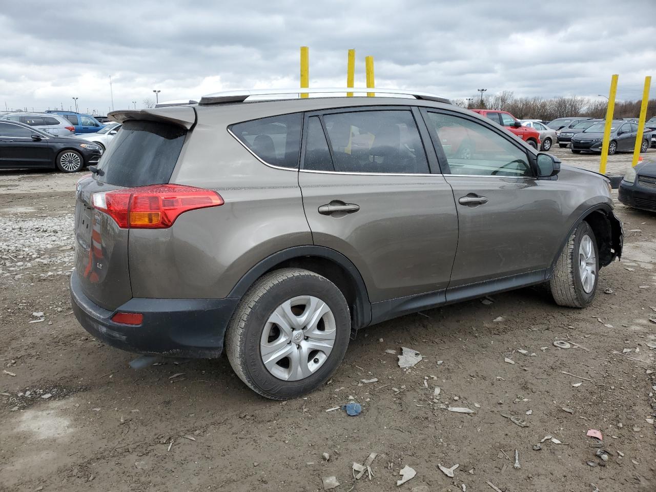 2014 TOYOTA RAV4 LE - Image 3