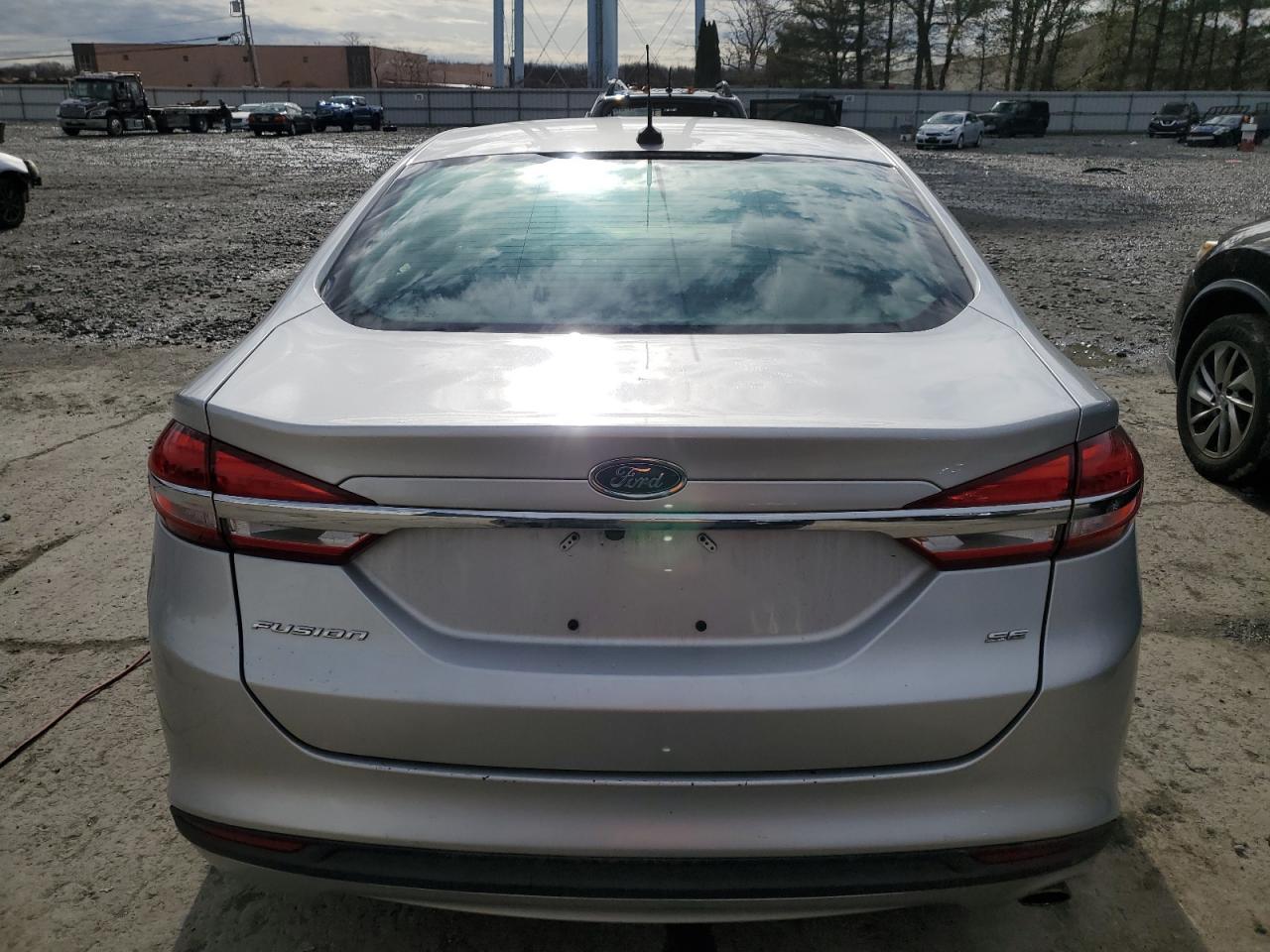 2017 FORD FUSION SE - Фото 6