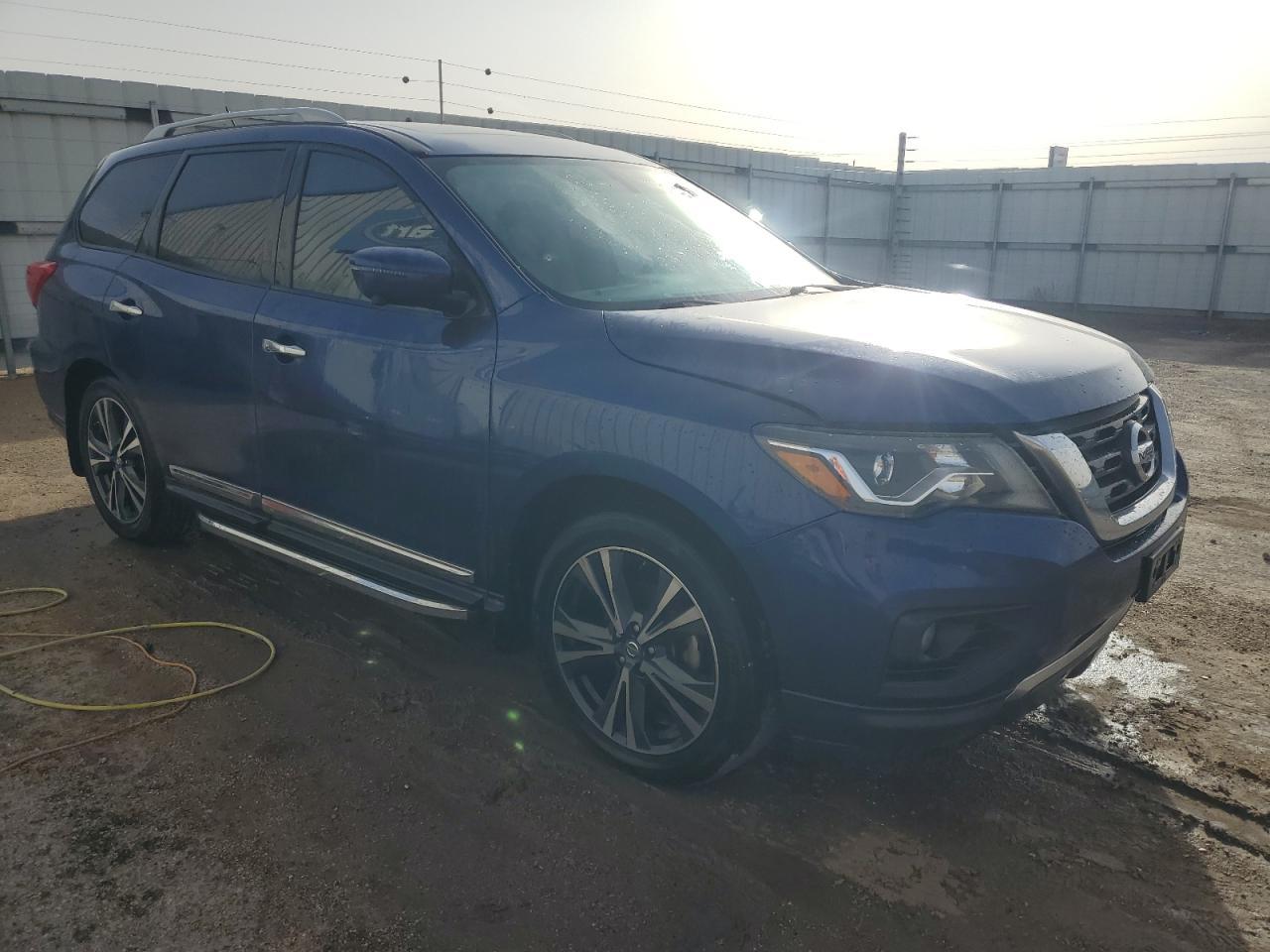 2018 NISSAN PATHFINDER - Image 4