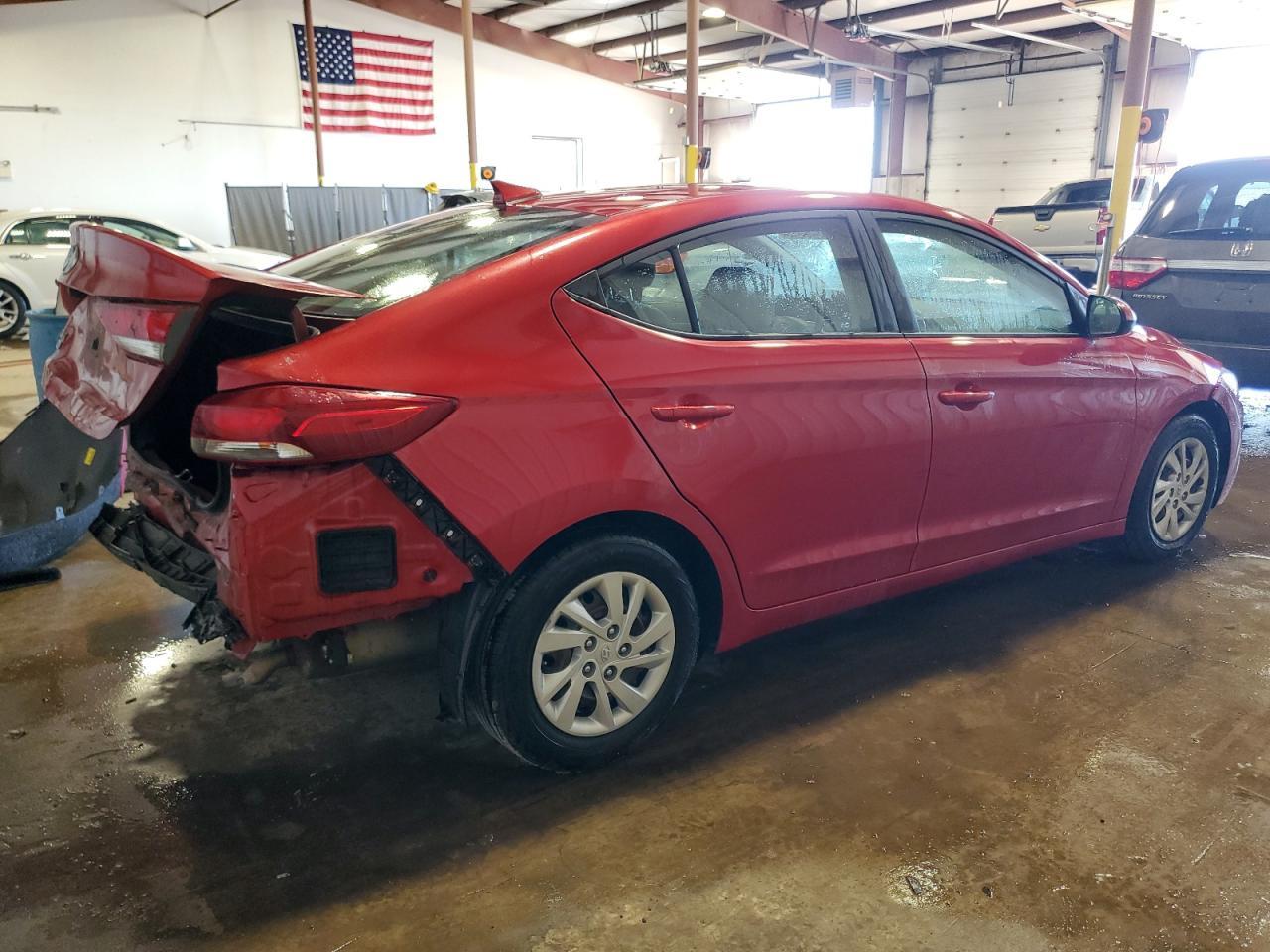 2018 HYUNDAI ELANTRA SE - Фото 3