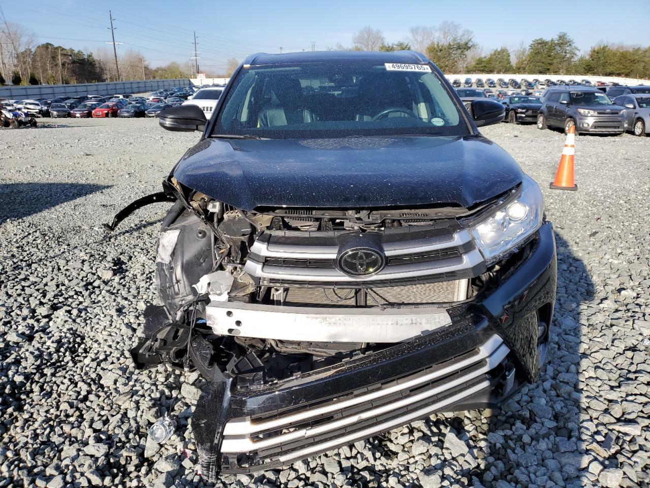 2018 TOYOTA HIGHLANDER - Image 5
