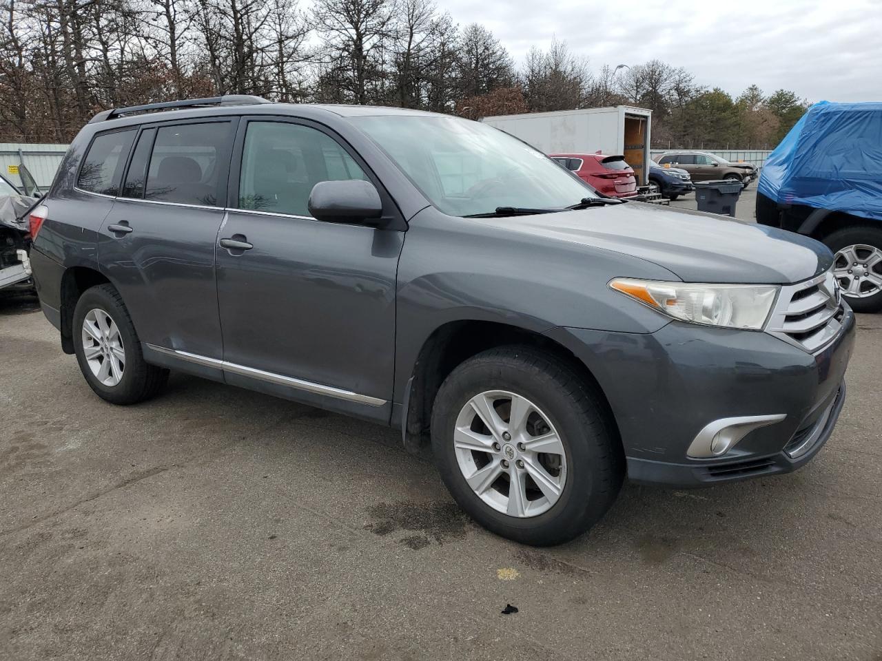 2011 TOYOTA HIGHLANDER - Фото 4