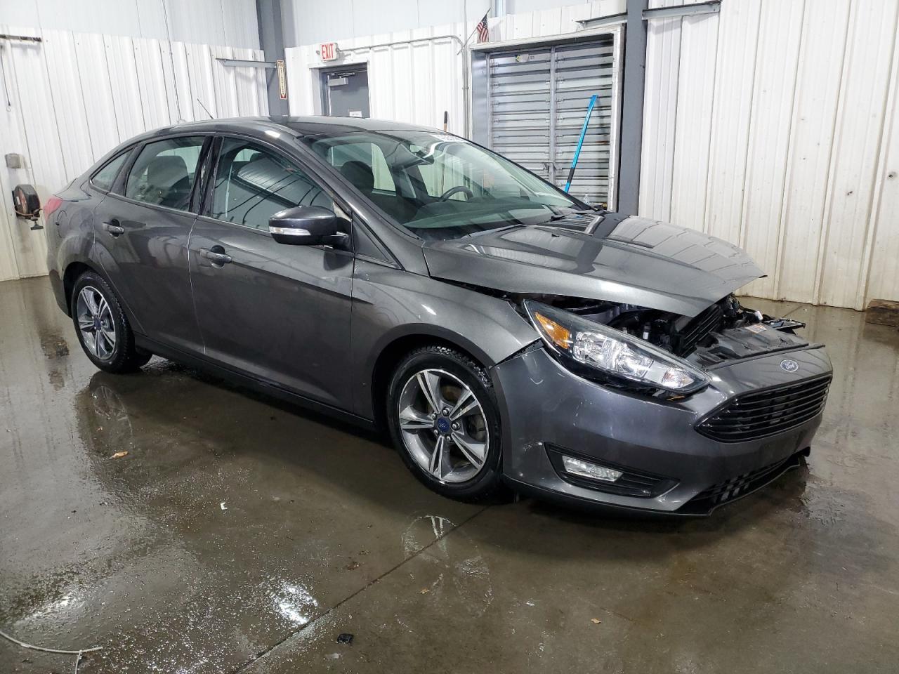 2016 FORD FOCUS SE - Image 4
