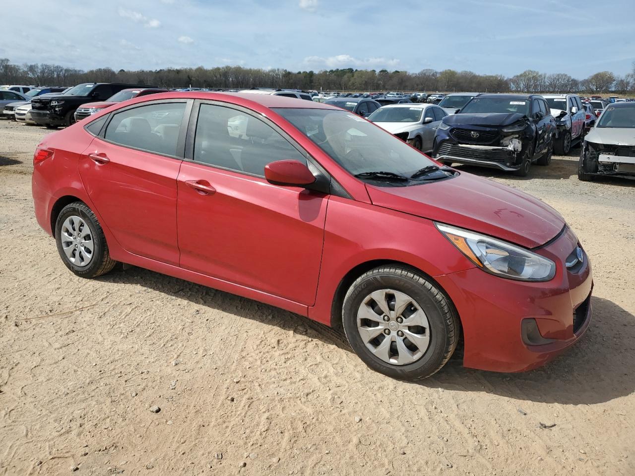 2017 HYUNDAI ACCENT SE - Image 4