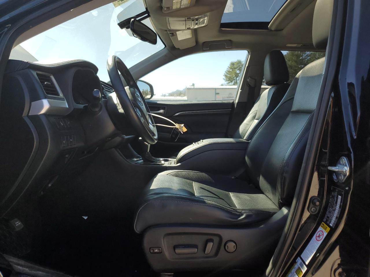 2014 TOYOTA HIGHLANDER - Фото 7