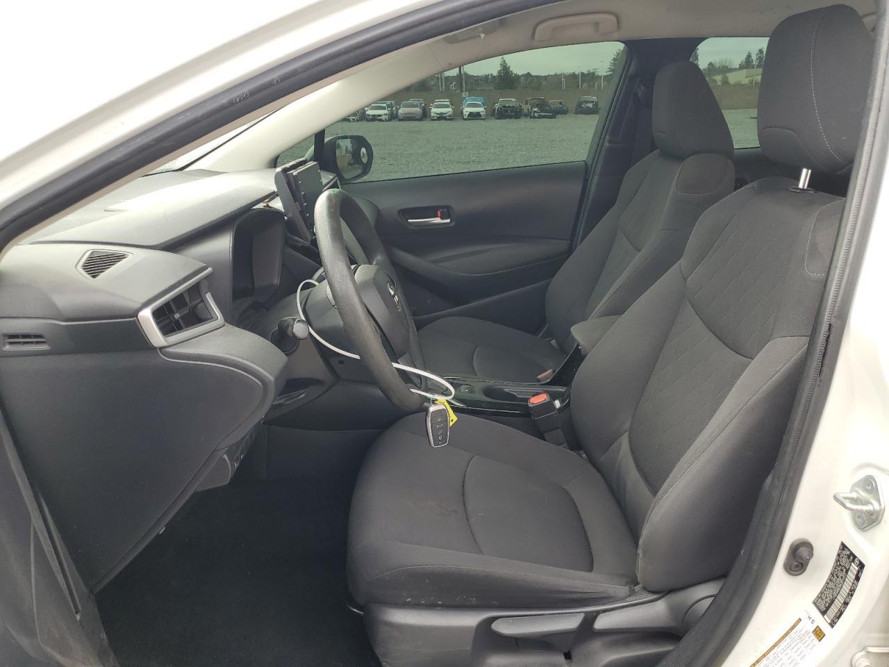 2021 TOYOTA COROLLA LE - Image 7