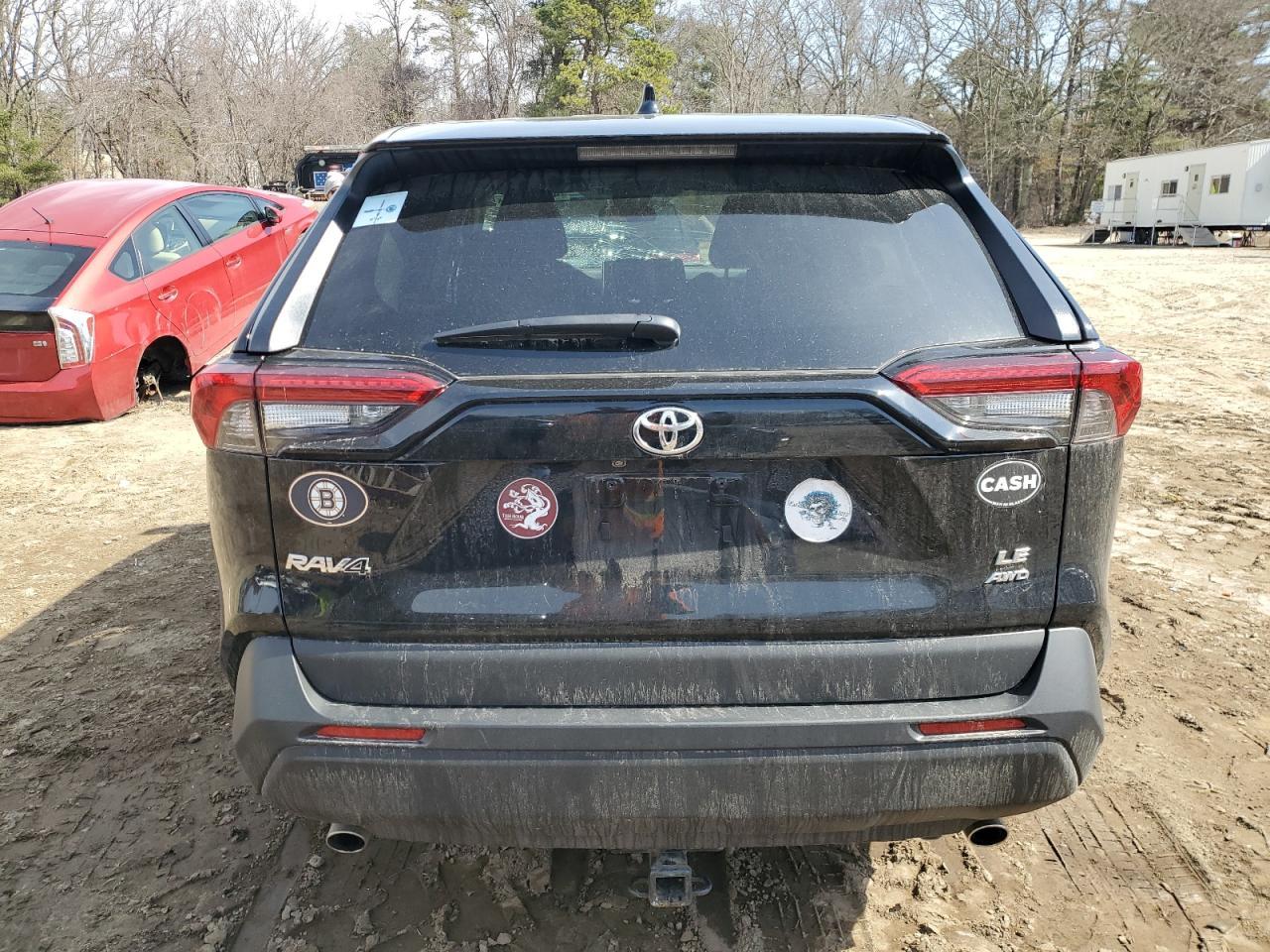 2023 TOYOTA RAV4 LE - Фото 6