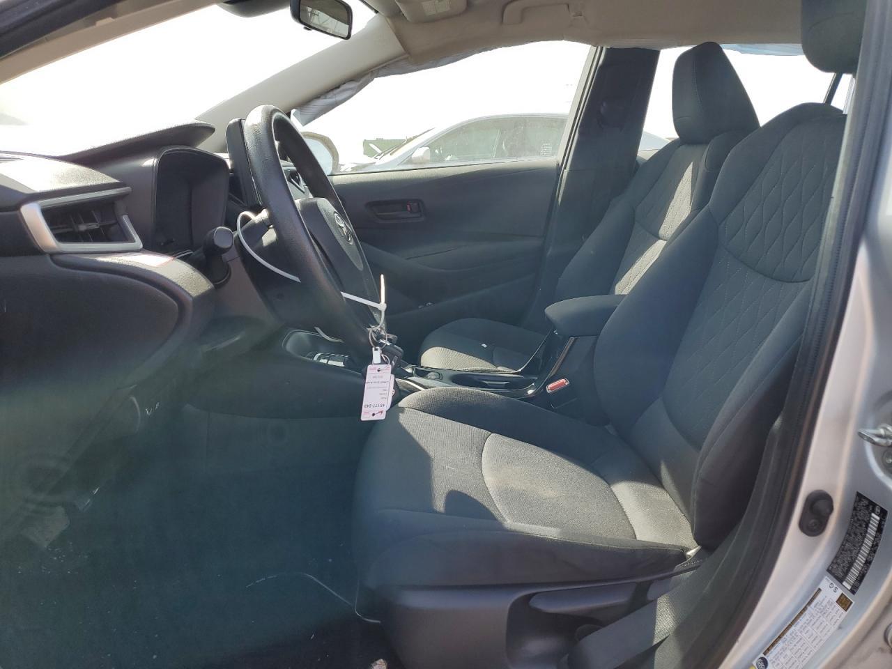 2022 TOYOTA COROLLA LE - Фото 7
