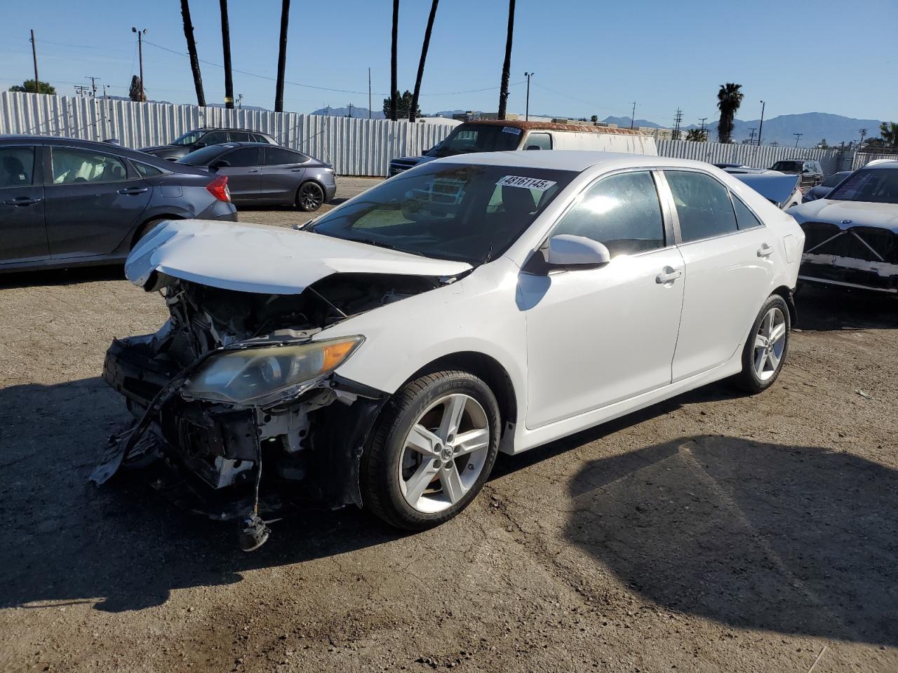 2014 TOYOTA CAMRY L