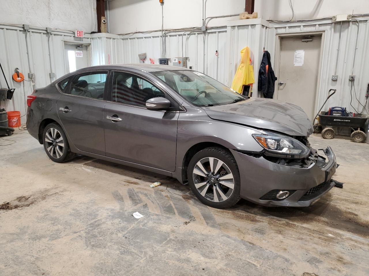 2017 NISSAN SENTRA S - Фото 4