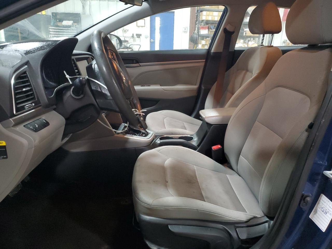 2018 HYUNDAI ELANTRA SE - Image 7