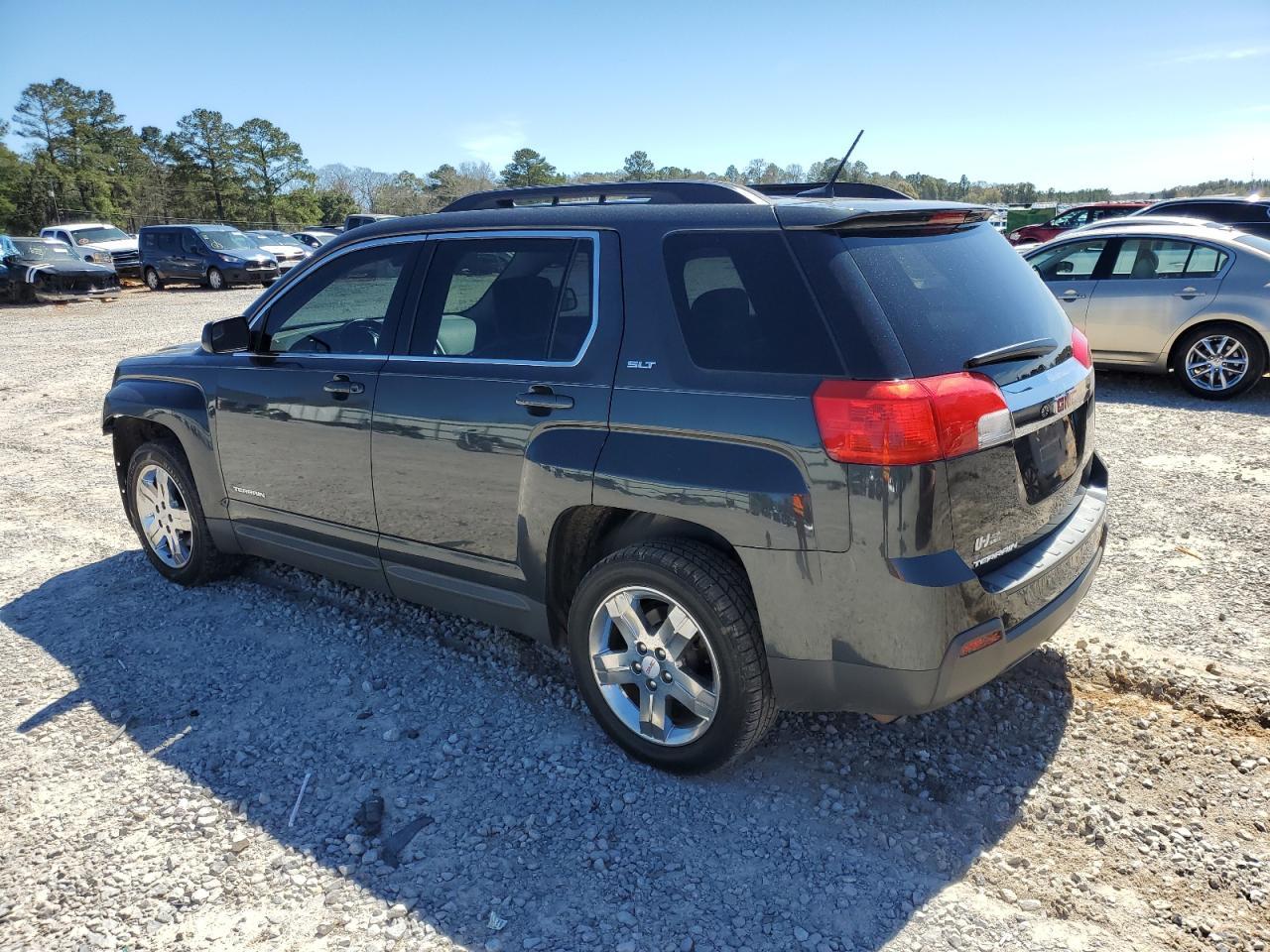 2013 GMC TERRAIN SL - Фото 2