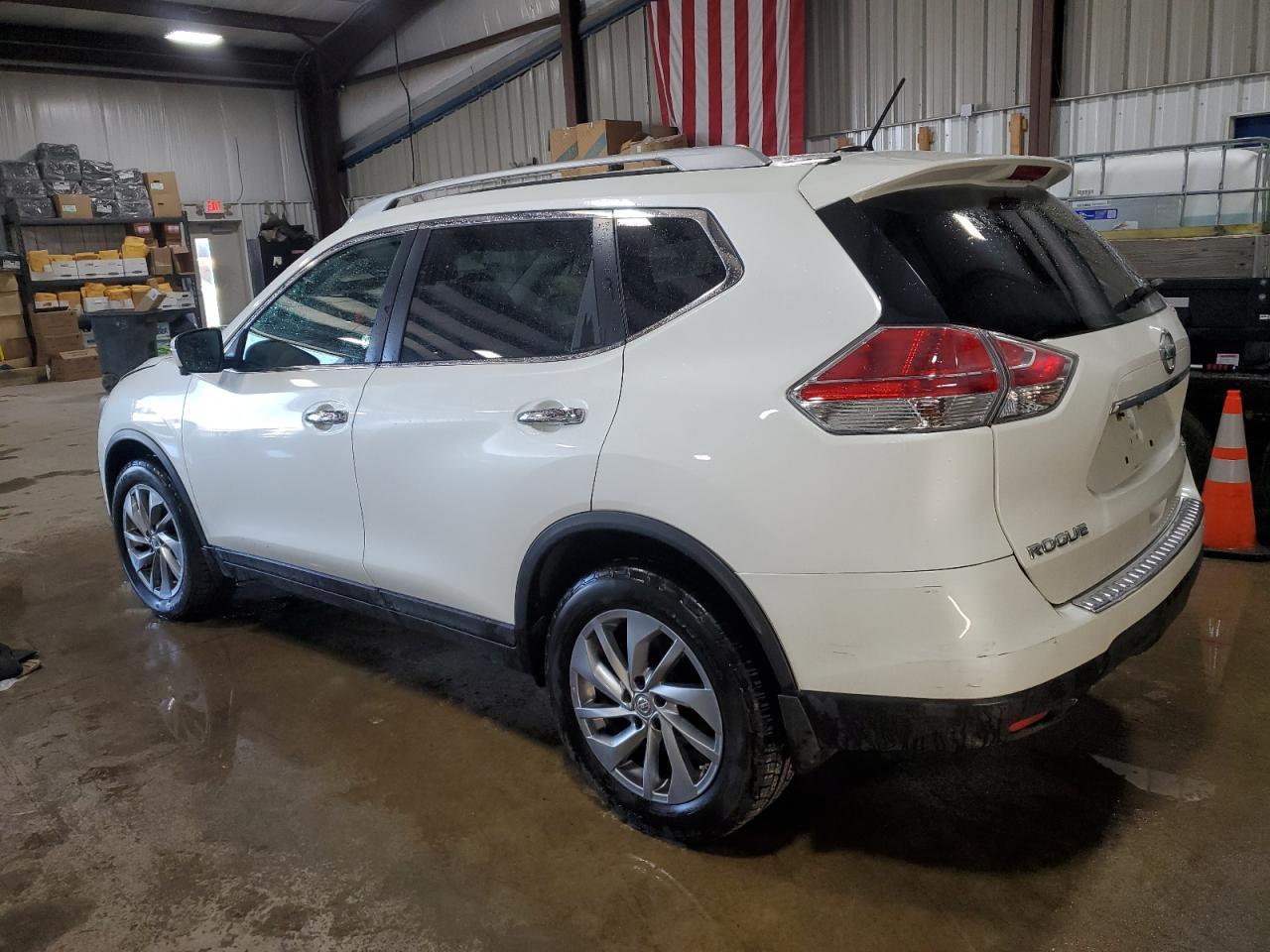 2015 NISSAN ROGUE S - Image 2