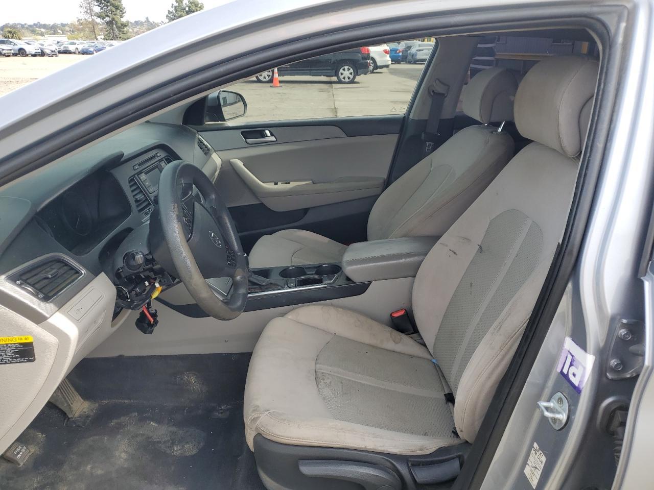 2017 HYUNDAI SONATA SE - Фото 7