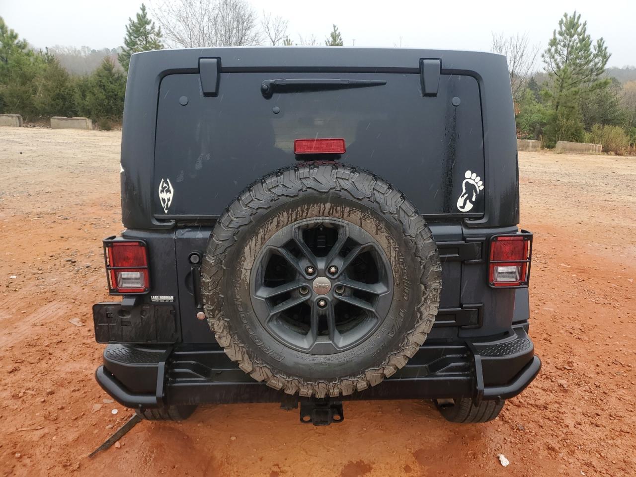 2017 JEEP WRANGLER U - Image 6