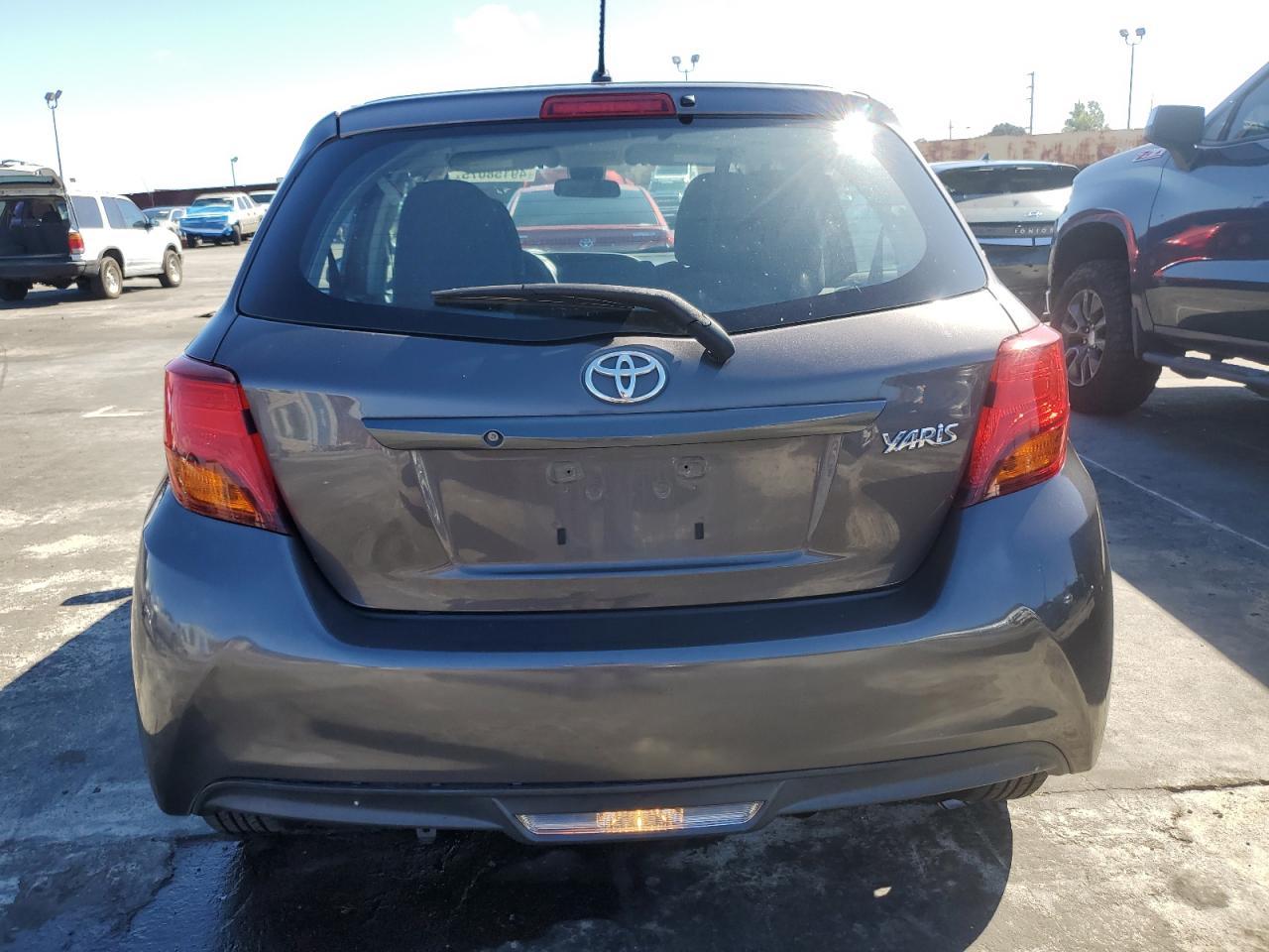 2017 TOYOTA YARIS L - Фото 6
