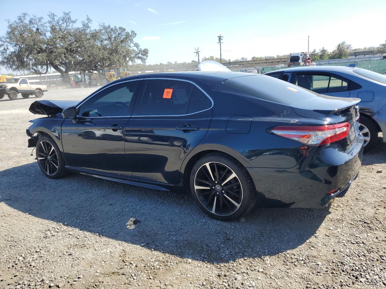 2018 TOYOTA CAMRY XSE - Image 2