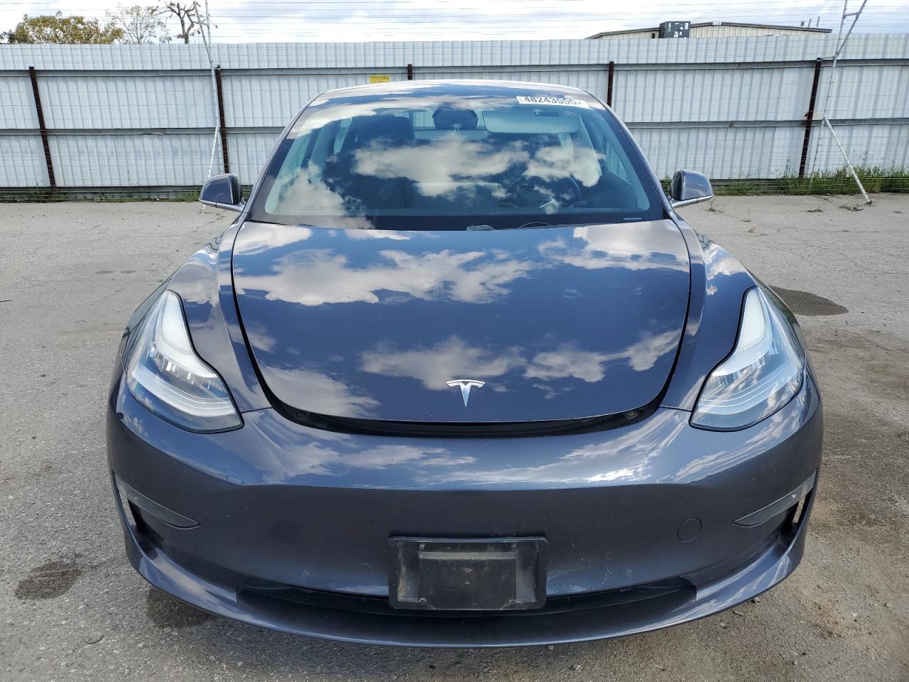2019 TESLA MODEL 3 - Image 5
