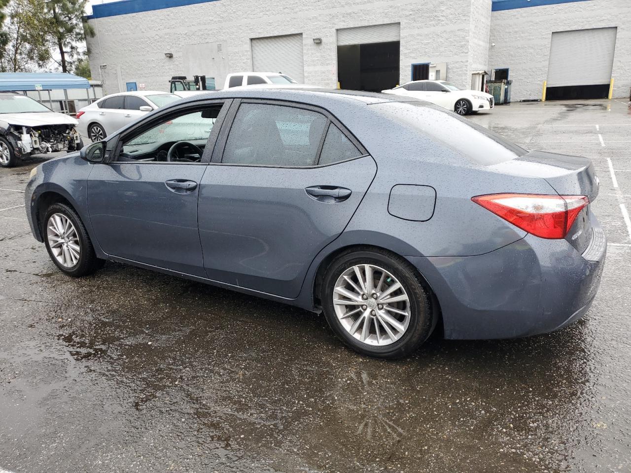 2015 TOYOTA COROLLA L - Фото 2