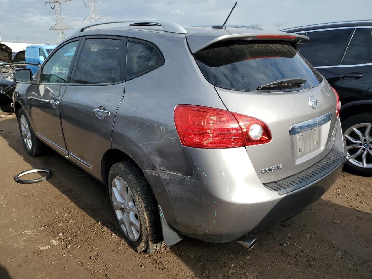 2013 NISSAN ROGUE S - Фото 2