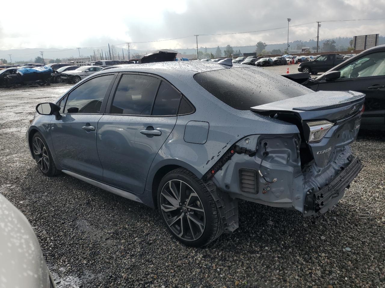 2020 TOYOTA COROLLA SE - Фото 2