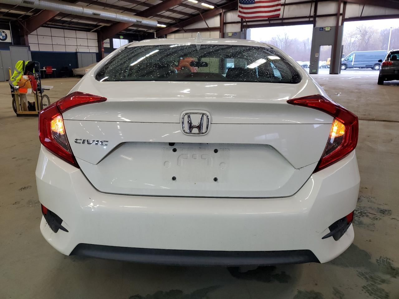 2018 HONDA CIVIC EX - Image 6