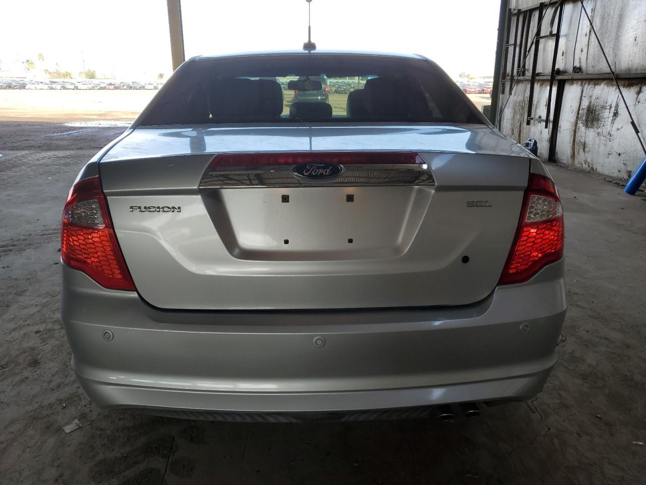 2011 FORD FUSION SEL - Image 6
