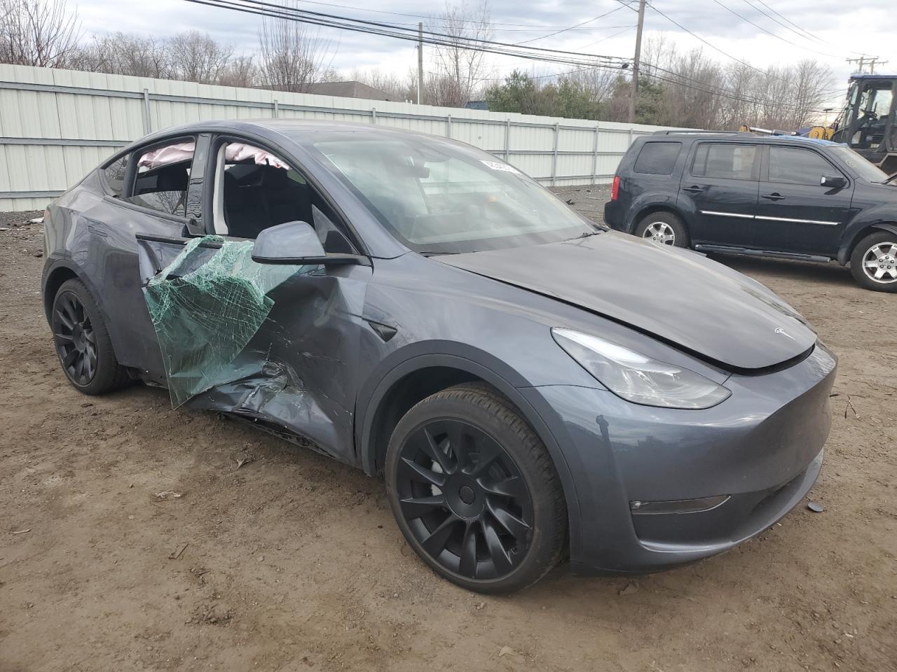 2023 TESLA MODEL Y - Фото 4