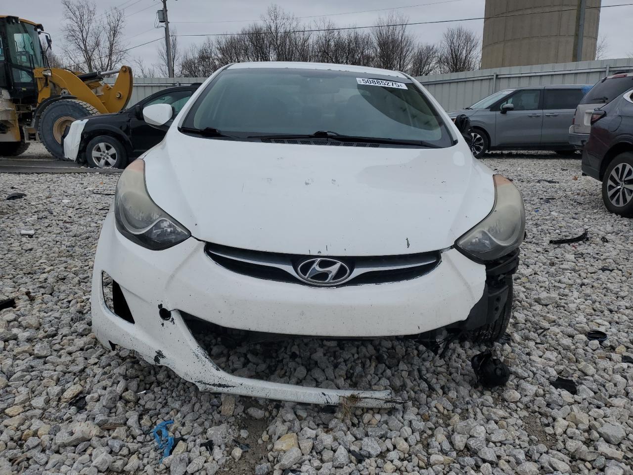2013 HYUNDAI ELANTRA GL - Image 5