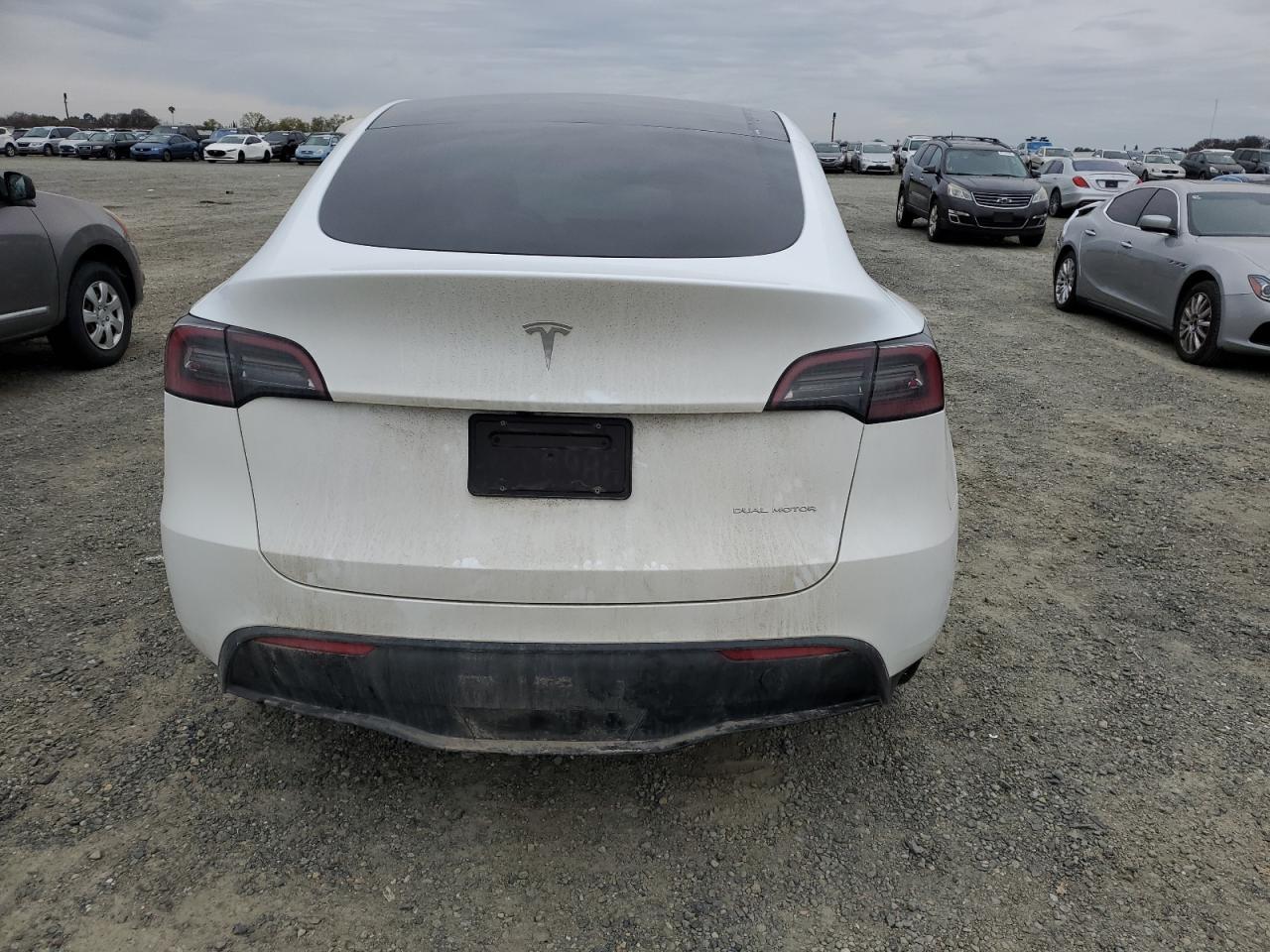 2024 TESLA MODEL Y - Image 6